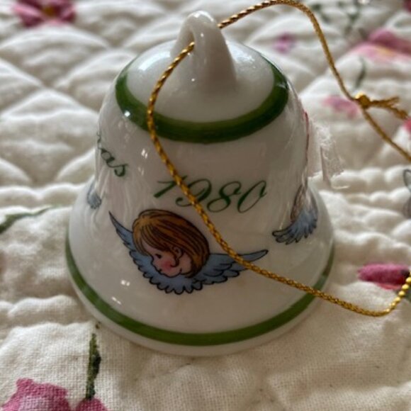 Lot of 9 VINTAGE CHRISTMAS BELLS * Porcelain & Ceramic & CLOISSOINE ~ - Picture 16 of 16